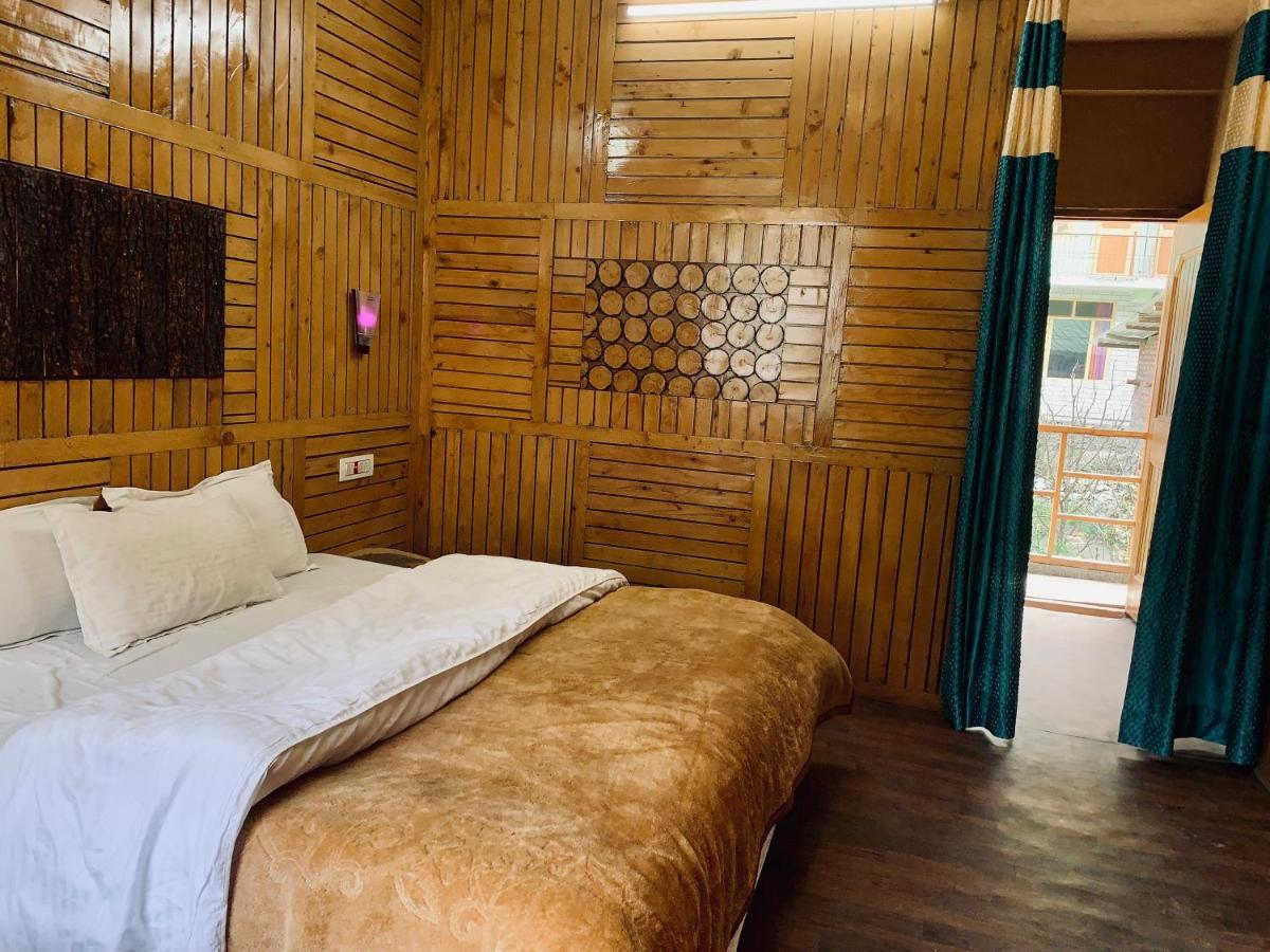 เดอะ โฮสตาลจิค Hostel Jibhi ภายนอก รูปภาพ