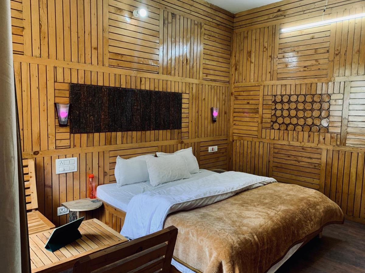 เดอะ โฮสตาลจิค Hostel Jibhi ภายนอก รูปภาพ