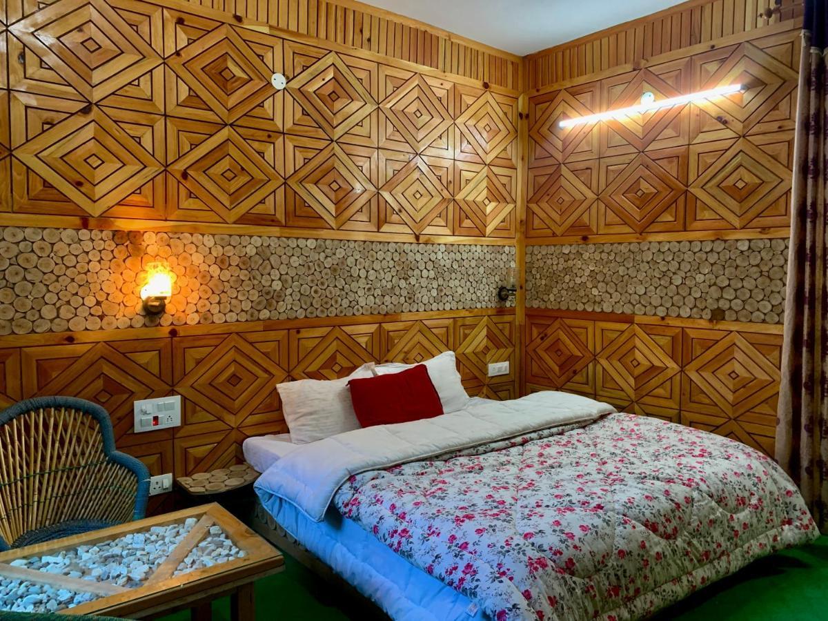 เดอะ โฮสตาลจิค Hostel Jibhi ภายนอก รูปภาพ